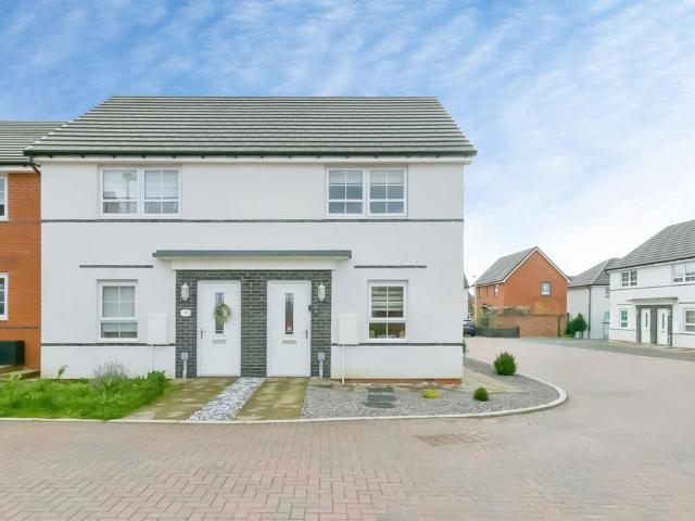 House for sale in Flemingston, Wales