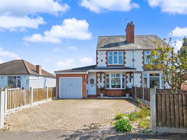 House for sale in Attenborough, East Midlands