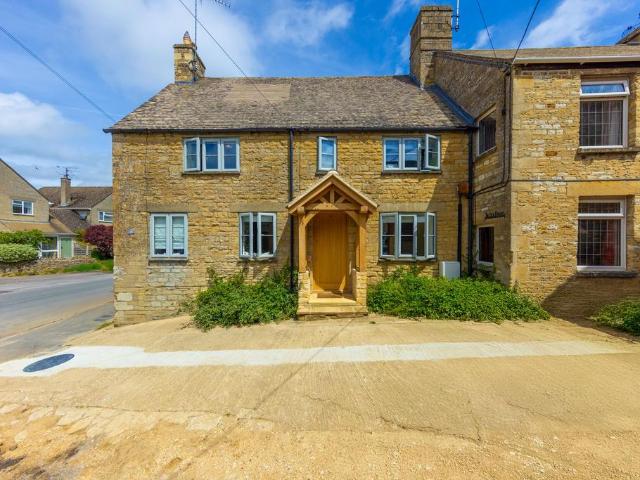 House for sale in Black Bourton, Oxfordshire