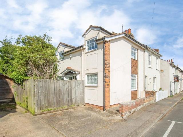 House for sale in Hythe, Fordham Heath