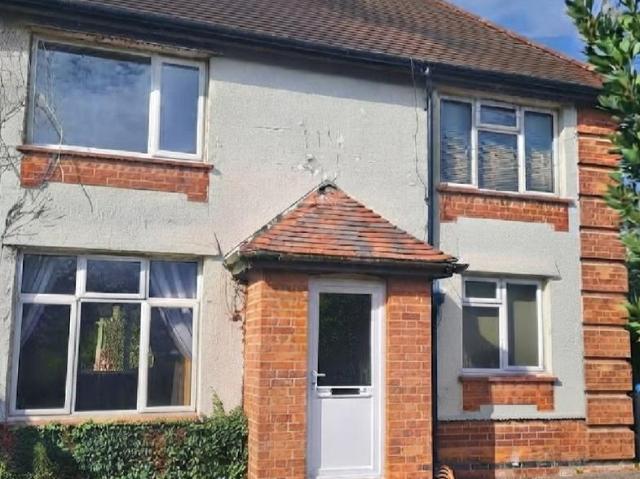 House for sale in Kingsley Park, Northampton