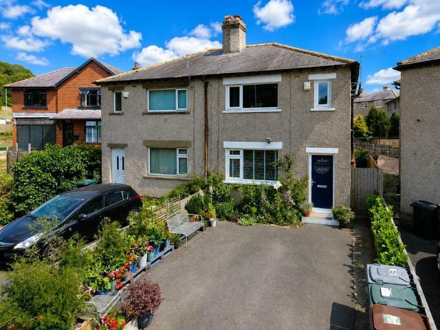House for sale in Baildon