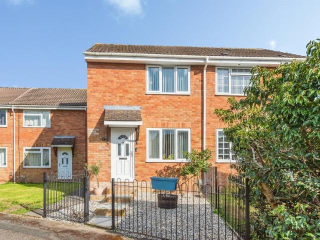 House for sale in Swindon
