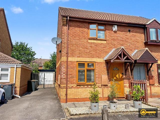House for sale in Camp Hill, Warwickshire
