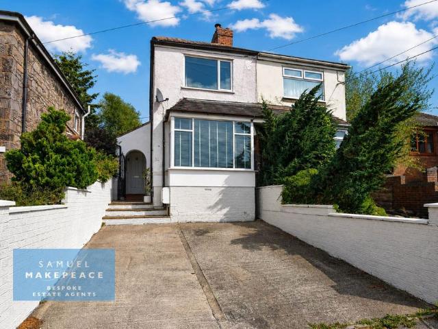 House for sale in Kingsley Moor, Staffordshire