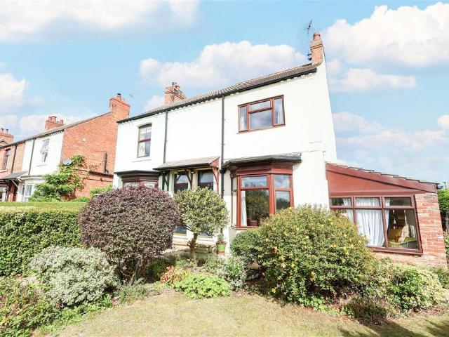 House for sale in Littlethorpe, North Yorkshire
