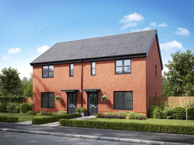 House for sale in Whinmoor, West Yorkshire