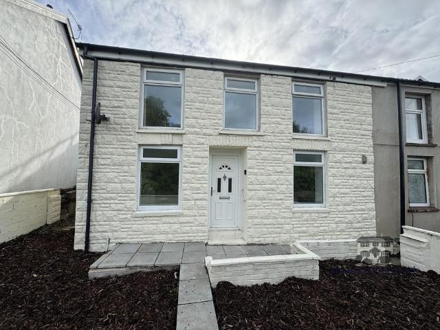 House for sale in Porth, Wales