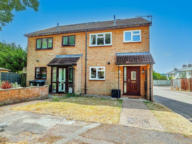 House for sale in Pouchen End, Hertfordshire