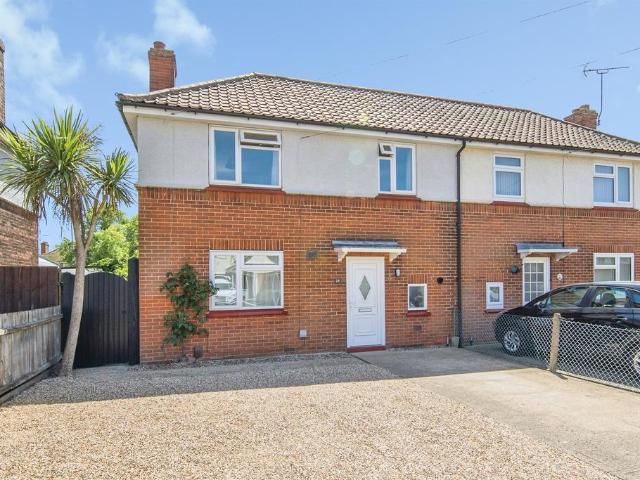 House for sale in Key Street, Suffolk