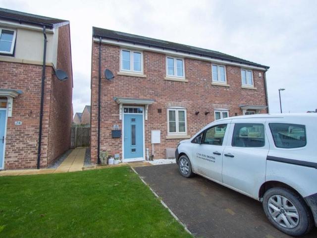 House for sale in Burnside, Fence Houses