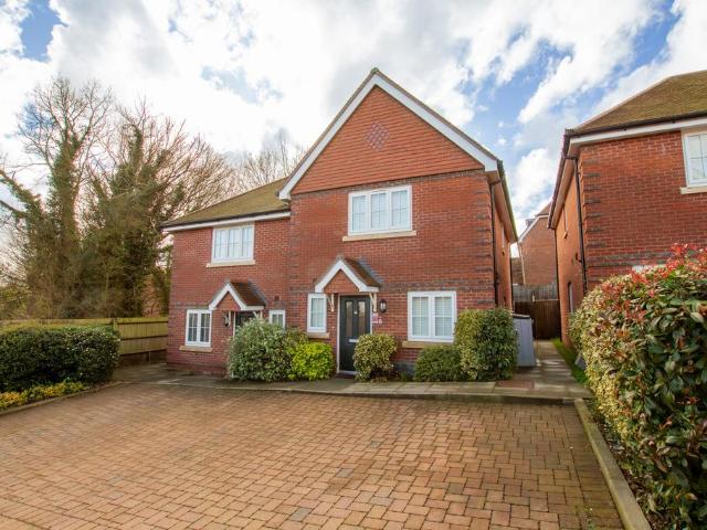 House for sale in Pangbourne, West Berkshire