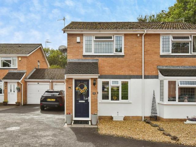 House for sale in Pontardawe, Pontardawe, Clydach