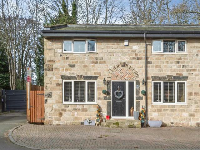 House for sale in Thurnscoe, South Yorkshire