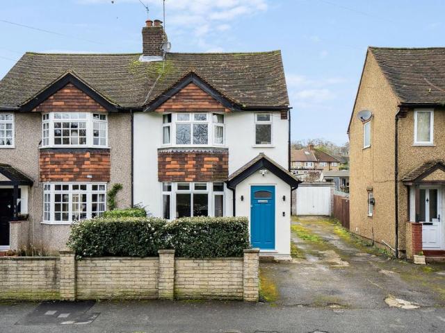House for sale in Batchworth, Hertfordshire