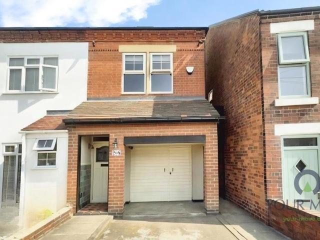 House for sale in Stanley and Stanley Common, Caldermill