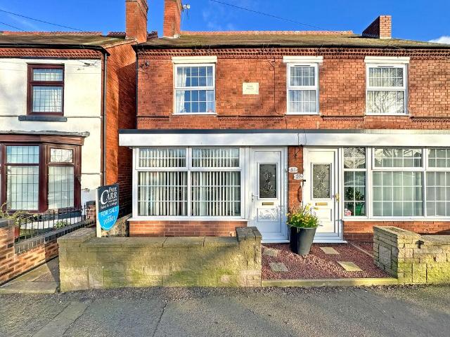 House for sale in Landywood, Great Chatwell