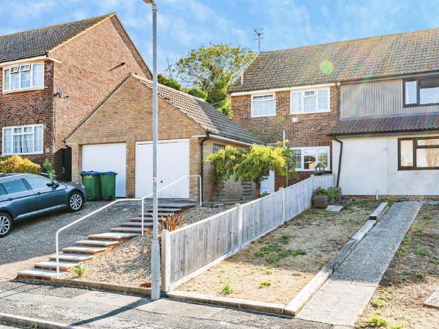 House for sale in Seaford, Iford
