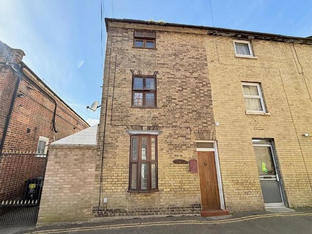 House for sale in Southtown, Stokesby