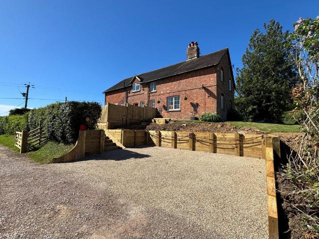 House for sale in Coggins Mill, Cross In Hand