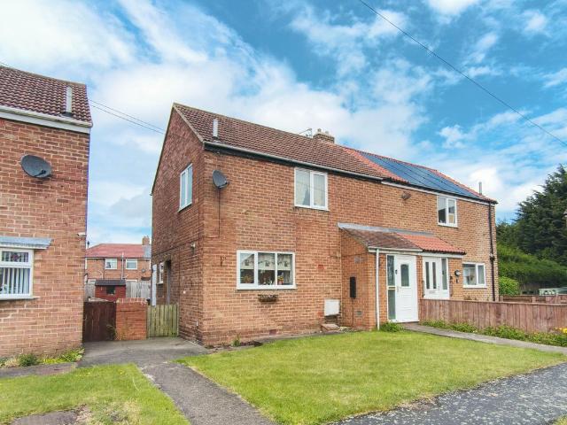 House for sale in Sherburn Village, Sherburn