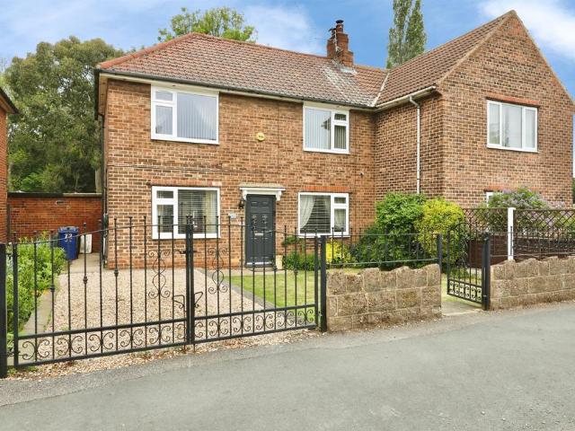 House for sale in Armthorpe, South Yorkshire
