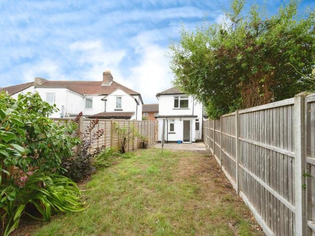 House for sale in Spring Vale, Hampshire