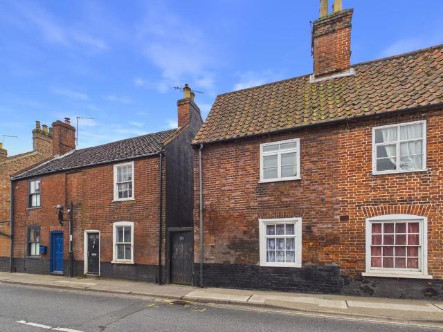 House for sale in Eastbridge, Suffolk