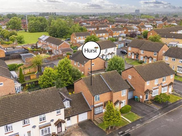 House for sale in Stoke Mandeville, Buckinghamshire