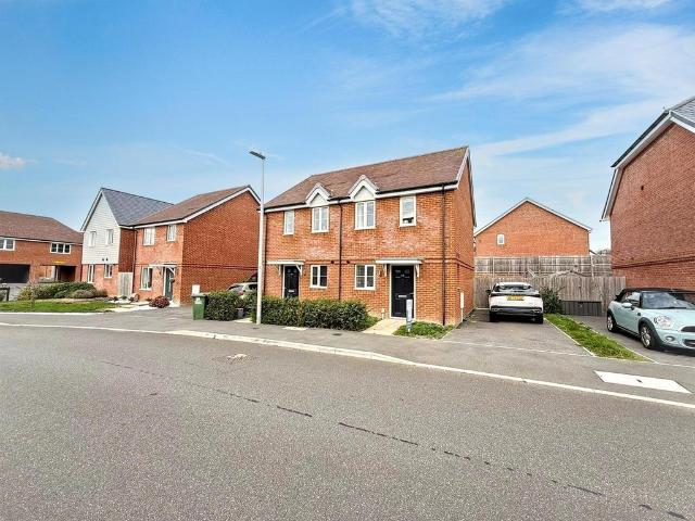 House for sale in Stone Cross, Wealden
