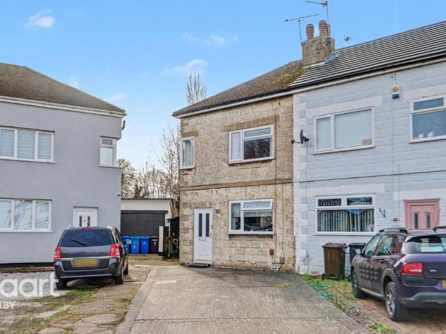 House for sale in Allenton, East Midlands