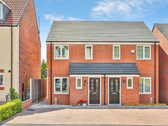 House for sale in Caldermill, East Midlands