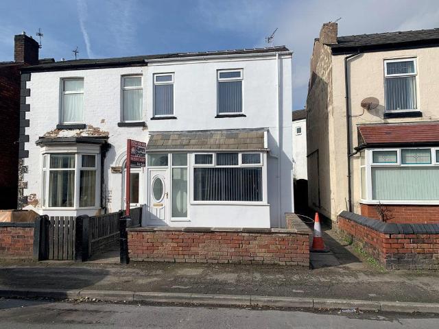 House for sale in Meols Cop, Southport
