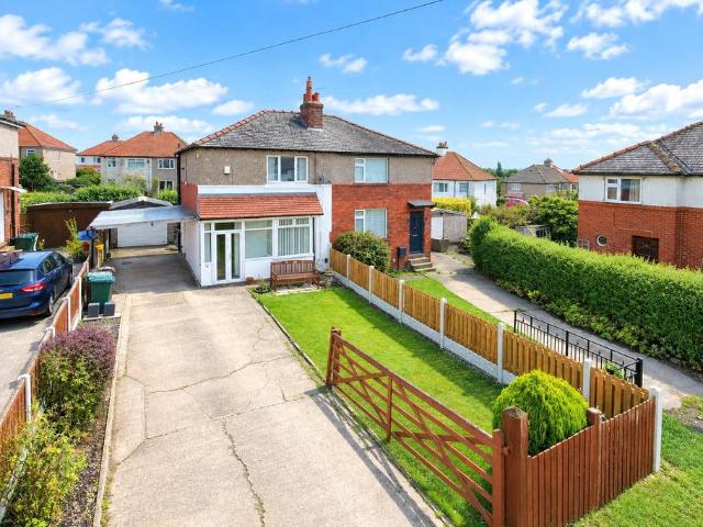 House for sale in Baildon, Bradford