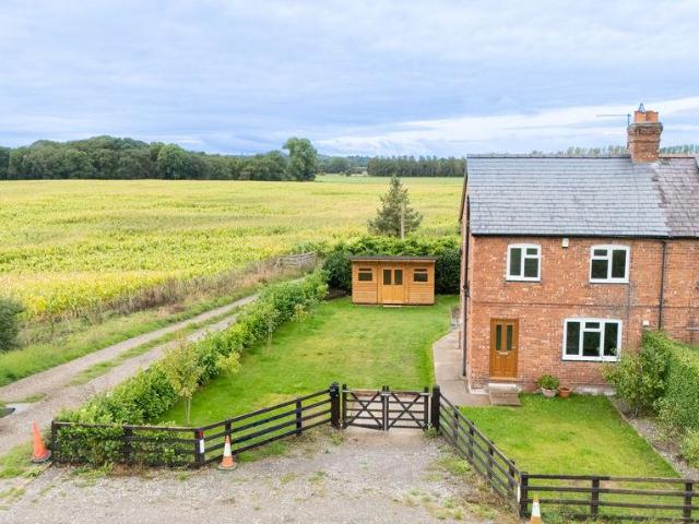 House for sale in Shropshire