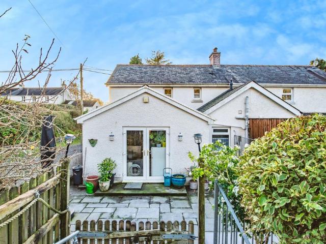House for sale in Manordeilo and Salem, Wales