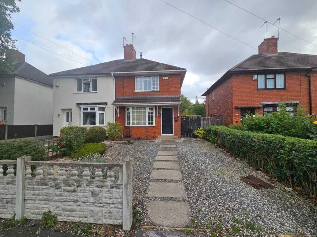 House for sale in Darlaston, West Midlands