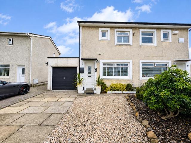 House for sale in Kilwinning, Scotland