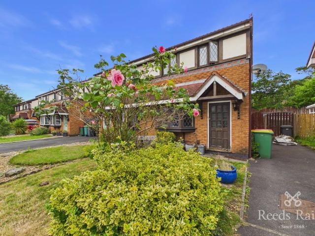 House for sale in Higher Bartle, Lancashire