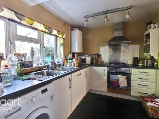 House for sale in London Borough of Croydon, Greater London
