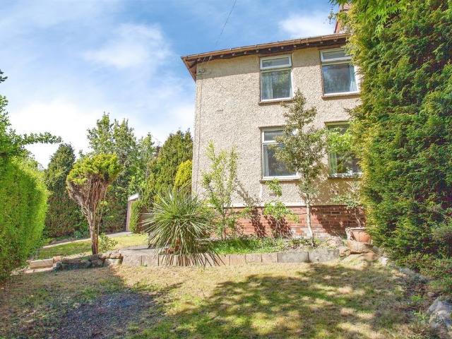 House for sale in Norwood, South Yorkshire