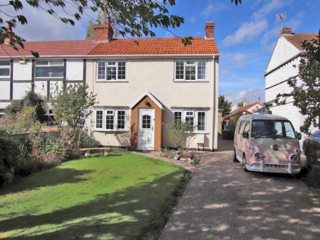 House for sale in Scartho, North East Lincolnshire