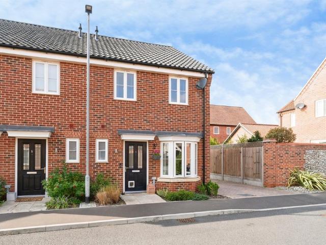 House for sale in Hempstead Road Industrial Estate, North Norfolk