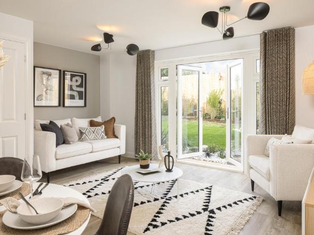 House for sale in Chelmondiston, Suffolk