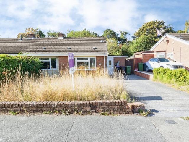 House for sale in Ketley Bank, Oakengates