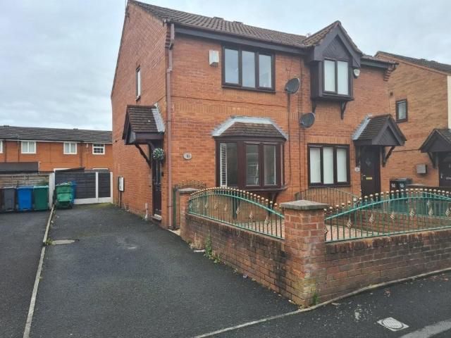 House for sale in Georgia, Greater Manchester