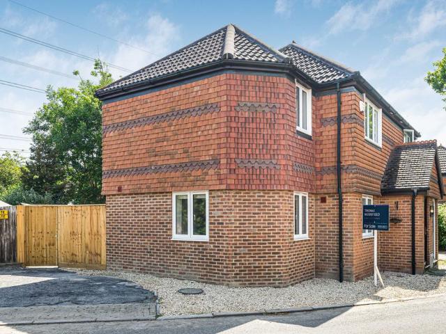 House for sale in Ladygrove, Berrick Salome