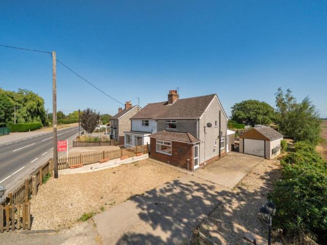House for sale in Gosberton Clough, Lincolnshire