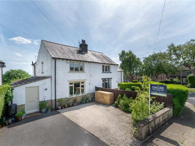 House for sale in Bingley, West Yorkshire