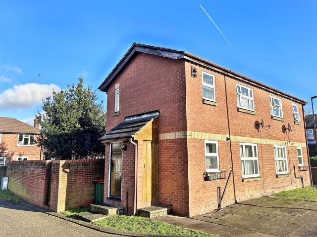 House for sale in Canning Town, Greater London